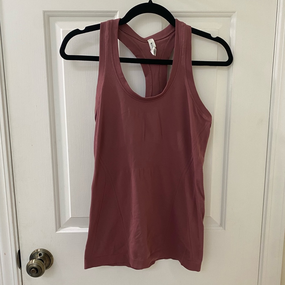 ATHLETA MOMENTUM SEAMLESS TANK
